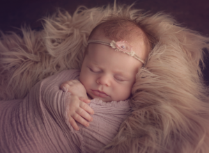 newborn photography, newborn photographer karratha, dampier photographer, newborn girl photo, baby photography