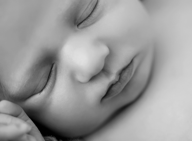 newborn photo, newborn photography, perth photographer, karratha newborn photographer, baby photo