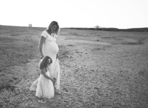 maternity photography, hearsons cove, dampier, karratha photographer, baby bump